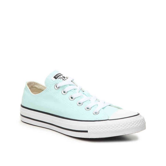 Converse Shoes - mint low top converse
